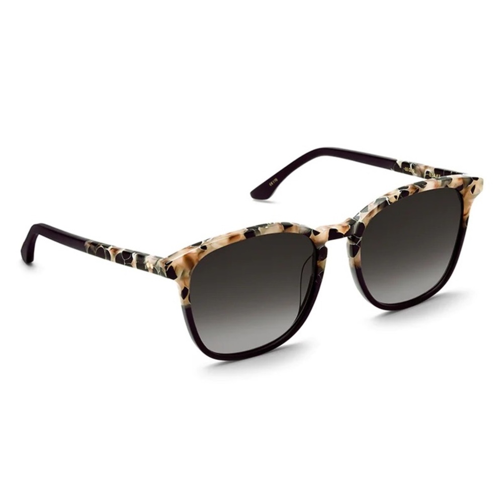 Krewe Blake Sunglasses in Crema